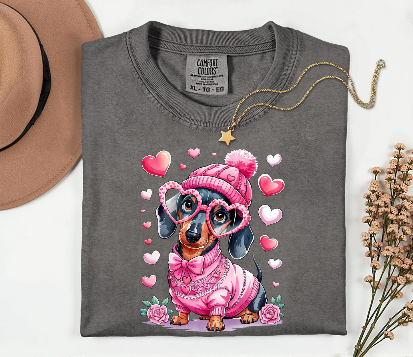 Dachshund Tee Pink Sweater: Valentine Hearts Unisex Graphic Shirt